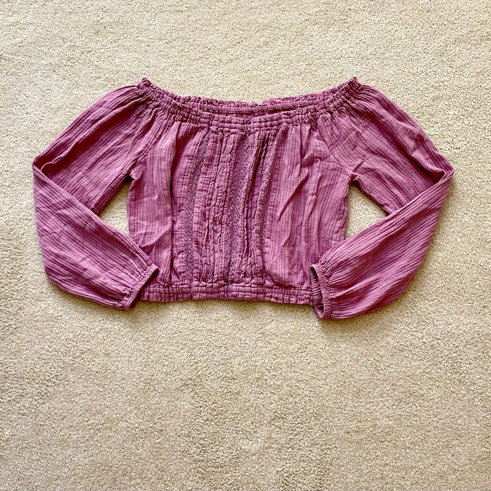 Flowy Aeropostale Off the Shoulder Top